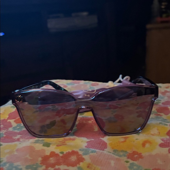 Blenders Accessories - New never used purple Blenders sunglasses